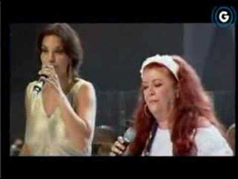 Beth Carvalho e Ivete Sangalo - Brasil Pandeiro