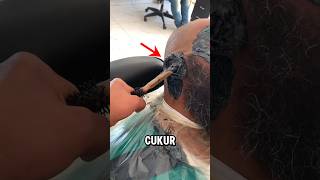 Download Lagu Pria ini meminta tukang cukur membersihkan telinga!! #shorts #aksi #satisfying MP3 Download Lagu Pria ini meminta tukang cukur membersihkan telinga!! #shorts #aksi #satisfying MP3