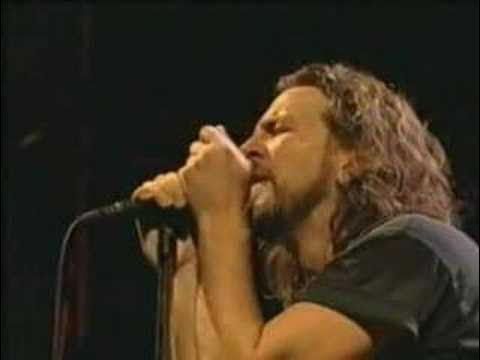 Pearl Jam - Last Kiss - En vivo en Argentina - YouTube