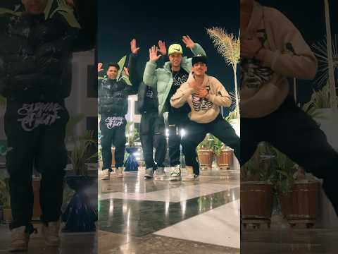 احنا جينا يلا بينا هتموت يلي تعدينا