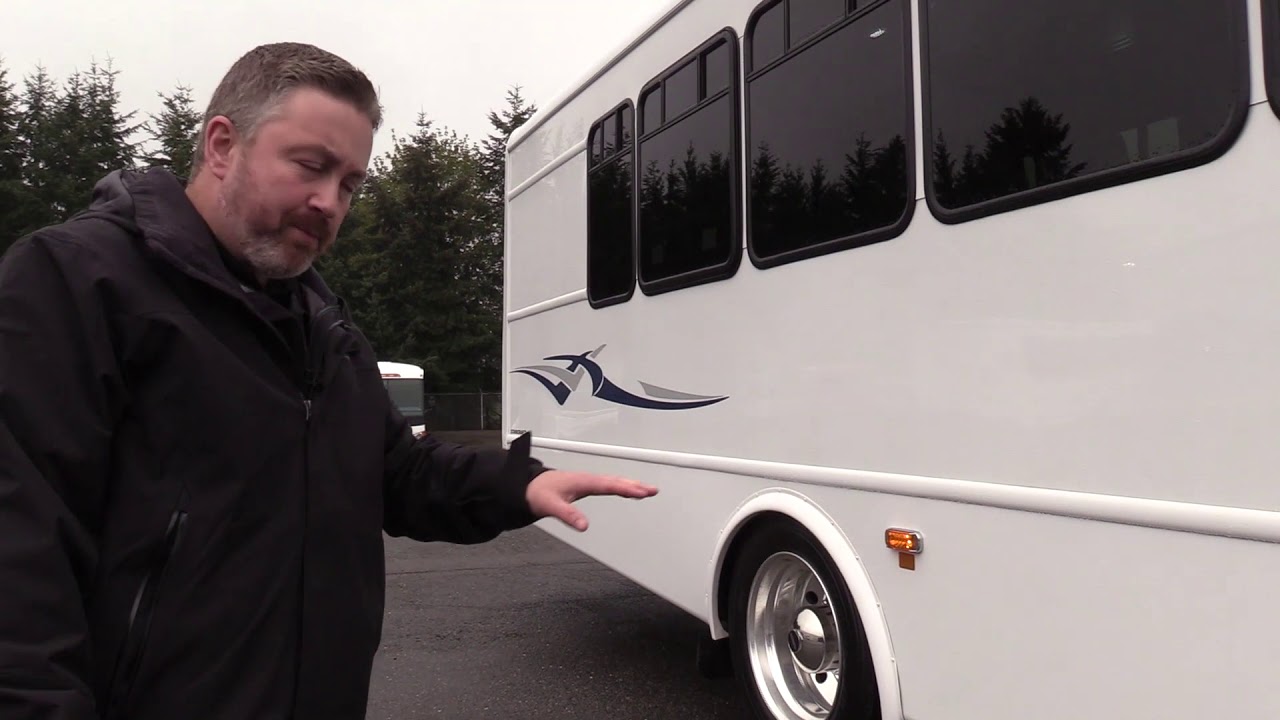 2020 Freightliner Starcraft Allstar XL 36 Passenger + Rear Luggage Shuttle Bus - SE7803