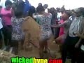 AIBU: Malaya wafanya Kufuru kwenye Mazishi ya Mwenzao