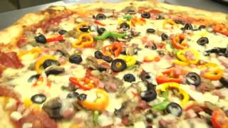 Food Friday- Rays Pizzeria and Ice Cream Shoppe