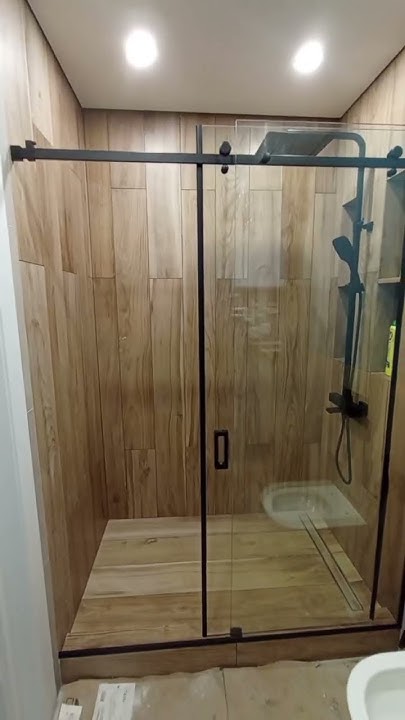 Душевая перегородка в душ на поддон из керамогранита. Раздвижная ...