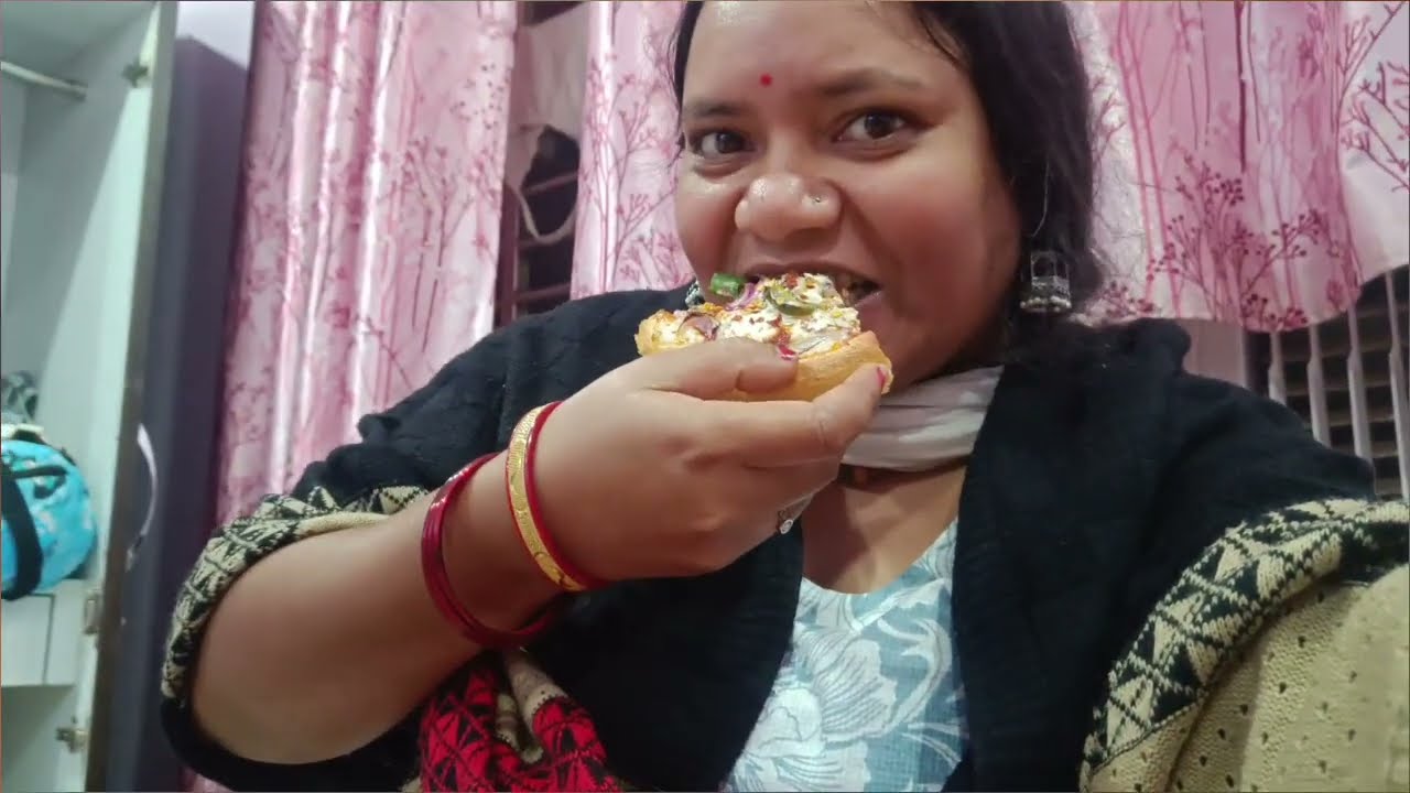 ଭୁବନେଶ୍ୱର ଲେଖେ ଜାଗା ନେ ଭି ଖାଇବାର କେ ନି ପାଇଲୁ ଯେ swiggy ଥି Order କରି ଖାଇଲୁ 🤤🍟🍕🥟 #swiggy #momos  