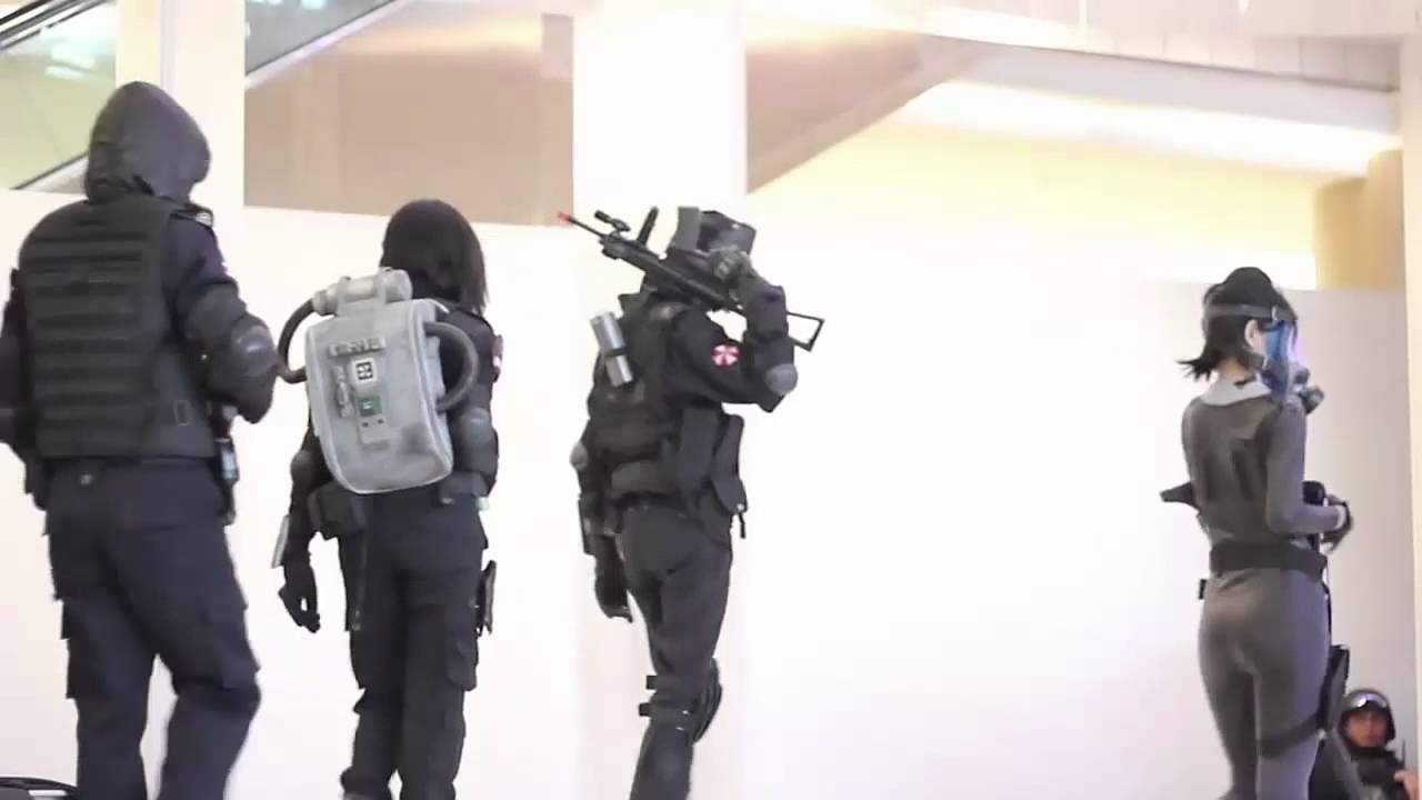 Resident Evil Operation Raccoon City Cosplays - YouTube