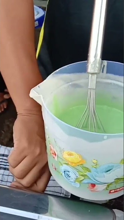 Adonan pukis pandan#shorts #kuliner