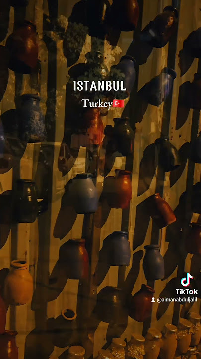 تصويري حي بالاط في اسطنبول ليلآ#istanbul #travel #تركيا