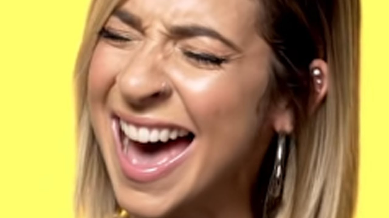 Gabbie Hanna Sings Monster - 