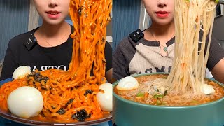Asmr boiled Eggs and spicy Noodles🌶 (chewy sound) Mukbang Show 먹방 삶은 계란과 매운 국수
