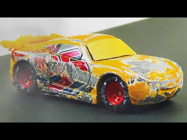 Disney Cars 3 Toys Crash, Race and Reck Lightning McQueen Cruz Ramirez Dr  Damage Derby Wreck Toys - video Dailymotion