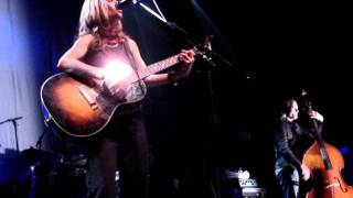 Heather Nova live in Vredenburg 2005 part 4