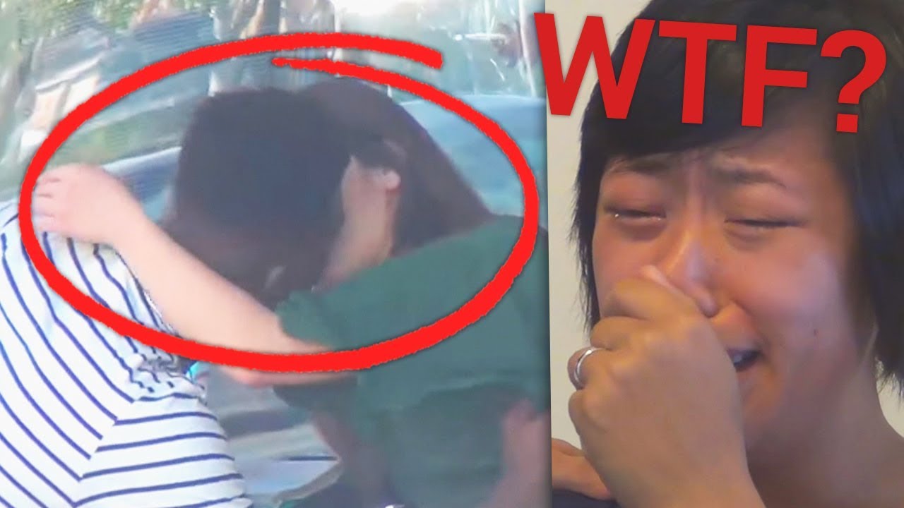 AL DEZE MENSEN GAAN VREEMD!