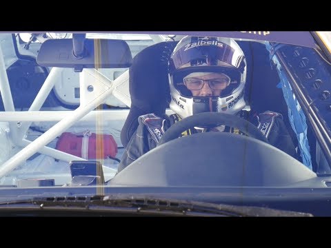 Video: Paskelbtos Pirmosios Moterų Esporto Automobilių Lenktynių Varžybos
