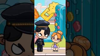 Menina Rica Com Pais Conservados