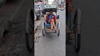 Cambodia’s Cyclo Culture: Waiting in the Heat for Work