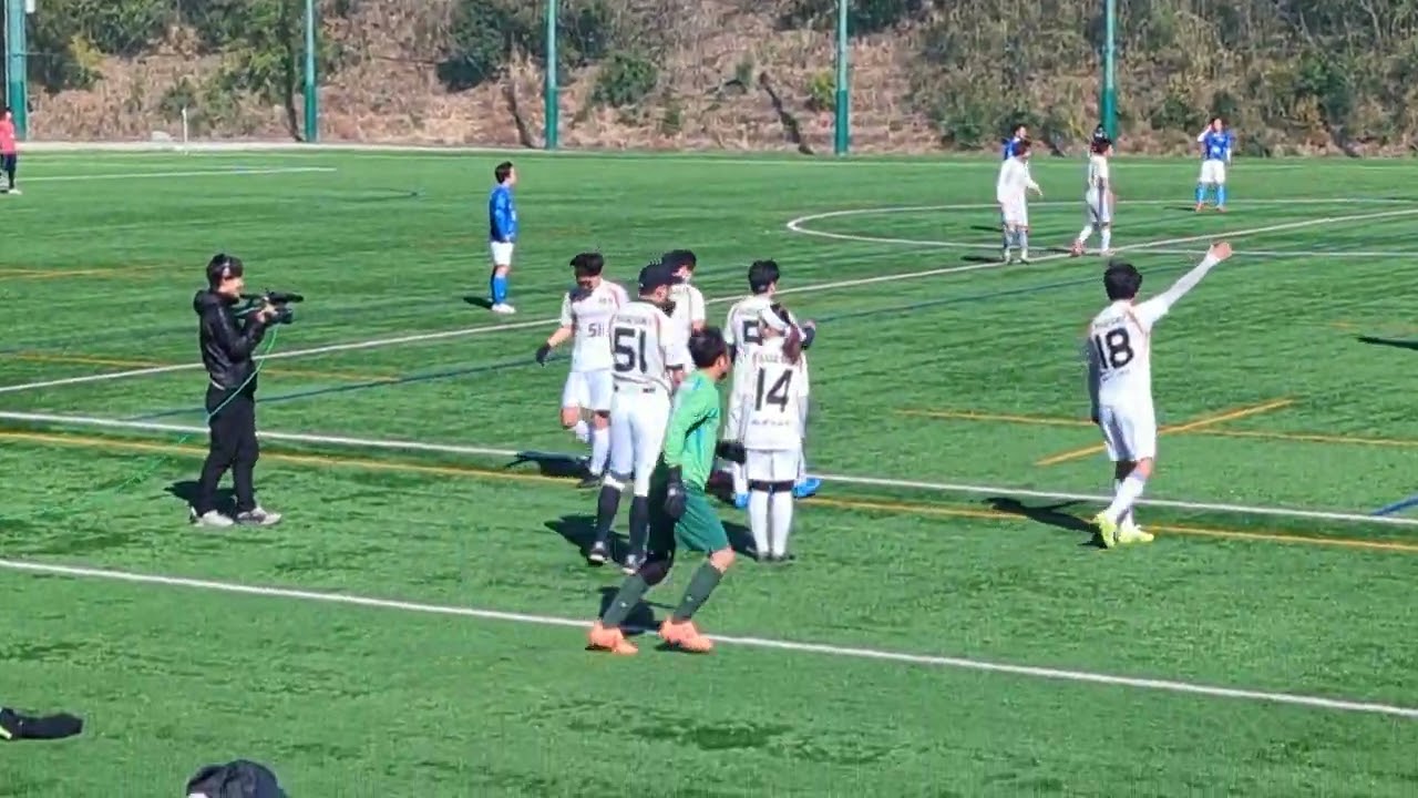 佐藤VS鈴木⚽️サッカー対決前半