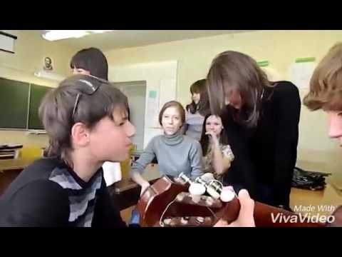 Школьник зачитал рэп в школе! Чётко!!!