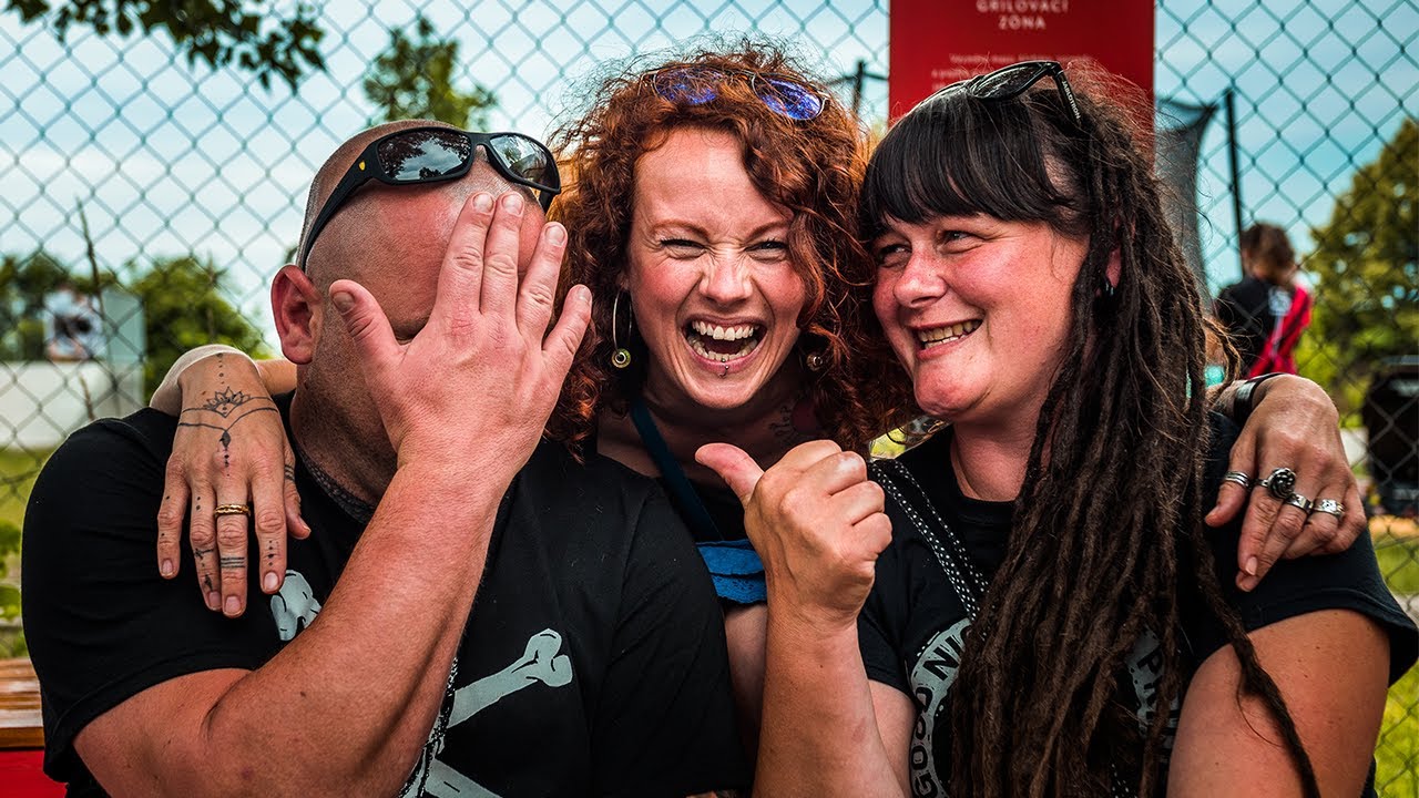 STRAWBERRY FIELDS | BY TOMCAT | 2019