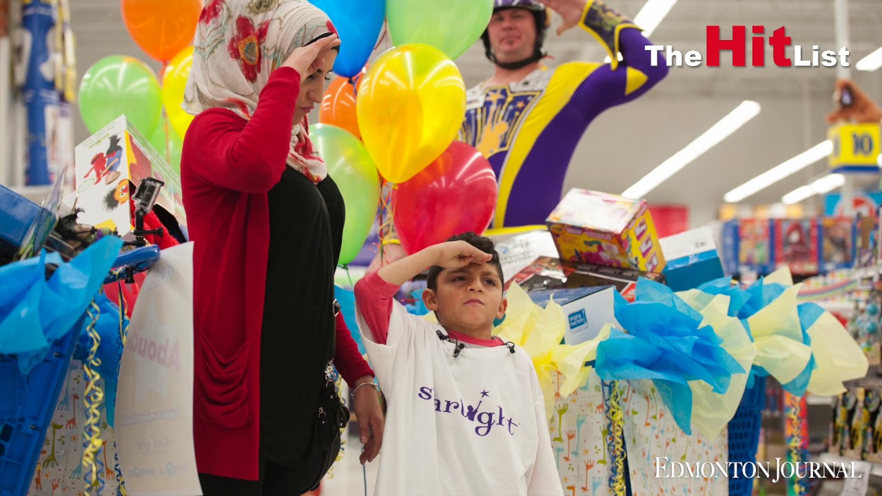 The Hit List Potbellied pig as a pet, Toys R Us shopping spree and