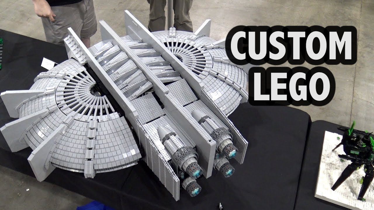Giant LEGO Valerian XB982 Astroship | Brickworld Chicago 2018