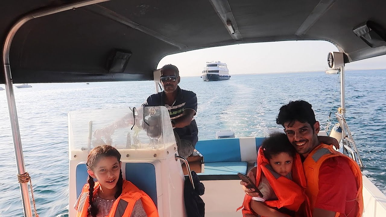 اول مره يركبون قارب لولو وتوتو ويارا وجوري