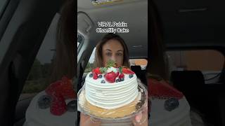 VIRAL Publix Chantilly Cake 🍰🍓🫐#publix #publixcake #chantillycake #berrychantillycake #cake
