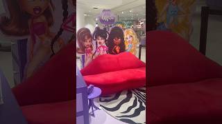 the selfridges bratz displays are so so cool😭 #bratz #bratzdolls #dollcollector #bratzcollector