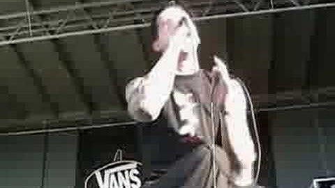 Avenged Sevenfold - Warped 2003 - Turn The Other Way