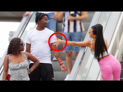 BEST ESCALATOR PRANKS!!