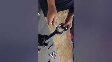 How to: Measuring connecting rod wrist pin oil clearance and out of round