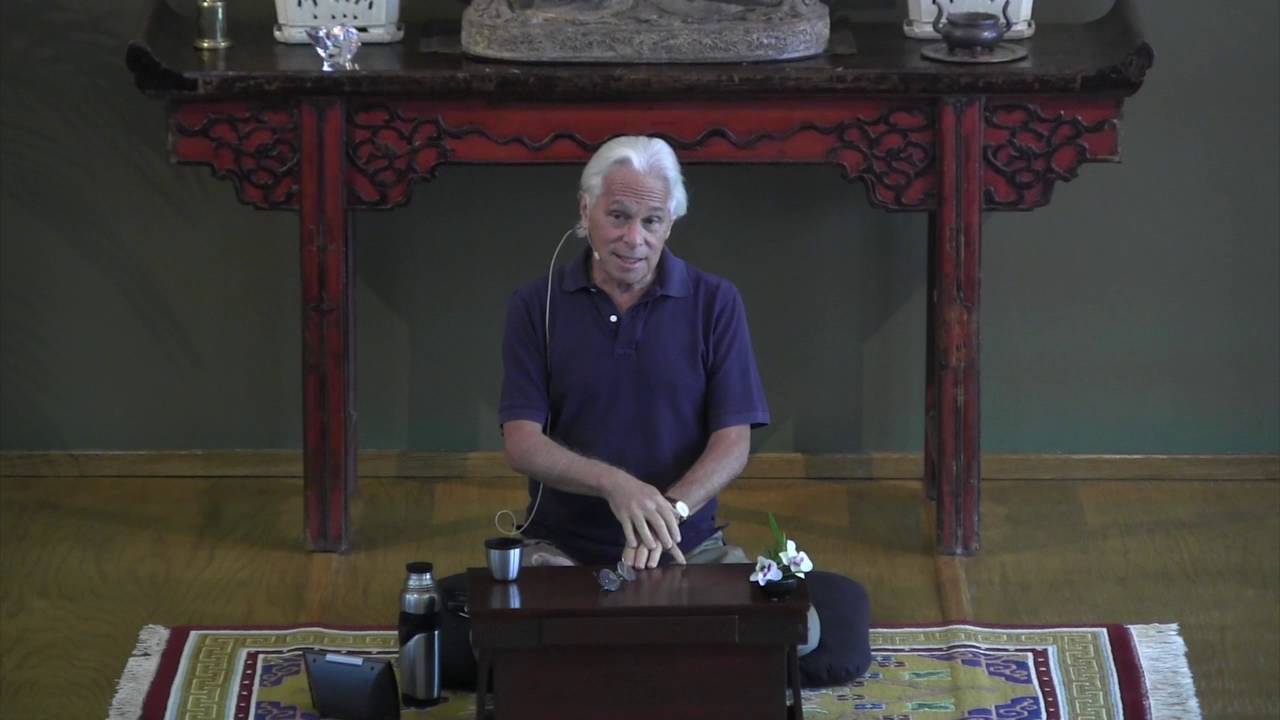 Secular Mindfulness vs. Buddhist Mindfulness - YouTube