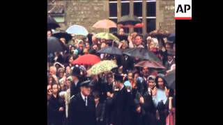 SYND 8-7-72 ROYAL FAMILY ATTEND MARRIAGE OF PRINCE RICHARD OF GLOUCESTER