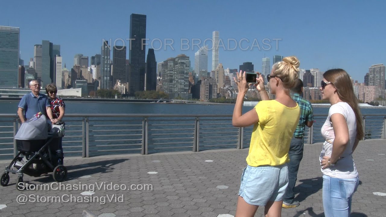 New York City, Fall Afternoon Record Warmth - 10/18/2016