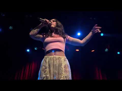 Bea Miller -