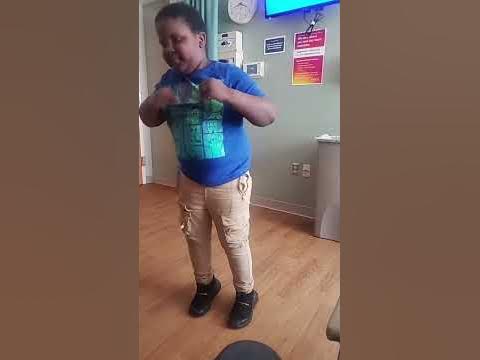 Негр в пене - YouTube