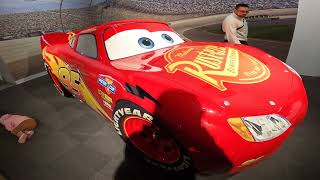 Lightning McQueen - Cars - Petersen Automotive Museum #mcqueen #cars #exoticsmotorsusa #petersen