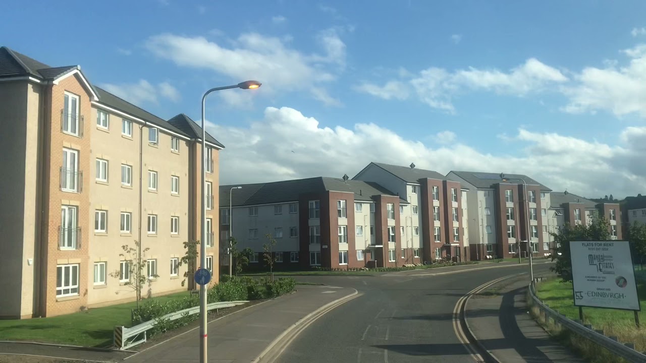 Lothian Buses Skylink 400 Fort Kinnaird - Airport