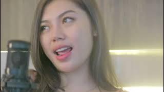 Julia Vio   Los Dol I Acoustic Version