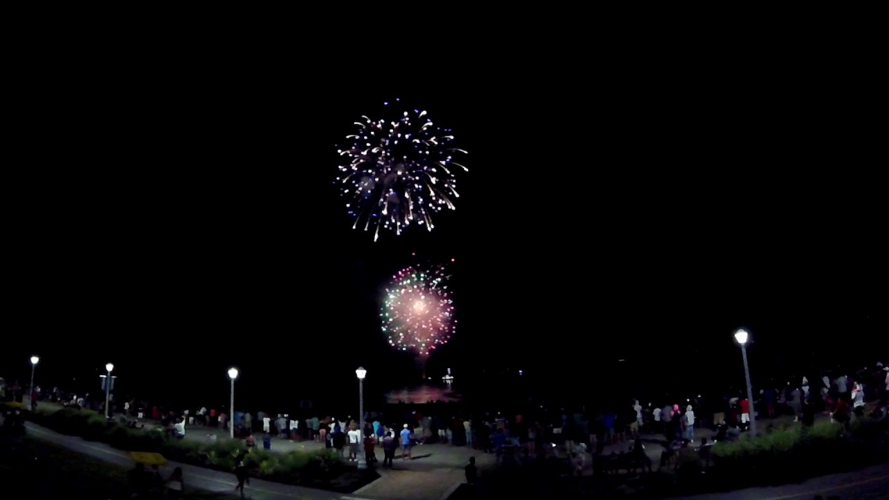 4th of July Fireworks Virginia Beach Oceanfront YouTube