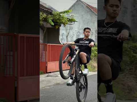 Video: Destinasi bersepeda impian: Ke mana kita akan bersepeda saat kehidupan kembali normal?