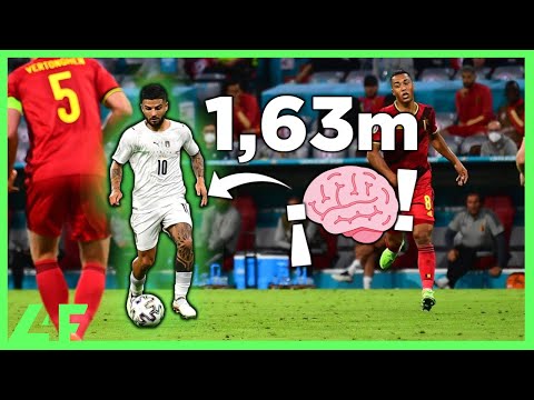 🧠 Cómo jugar de DELANTERO si eres BAJITO de manera INTELIGENTE en fútbol