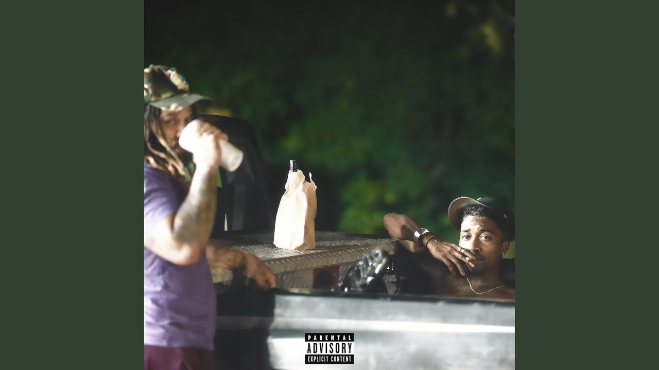 Obejrzyj Tryin' (feat. Foreverr) w YouTube