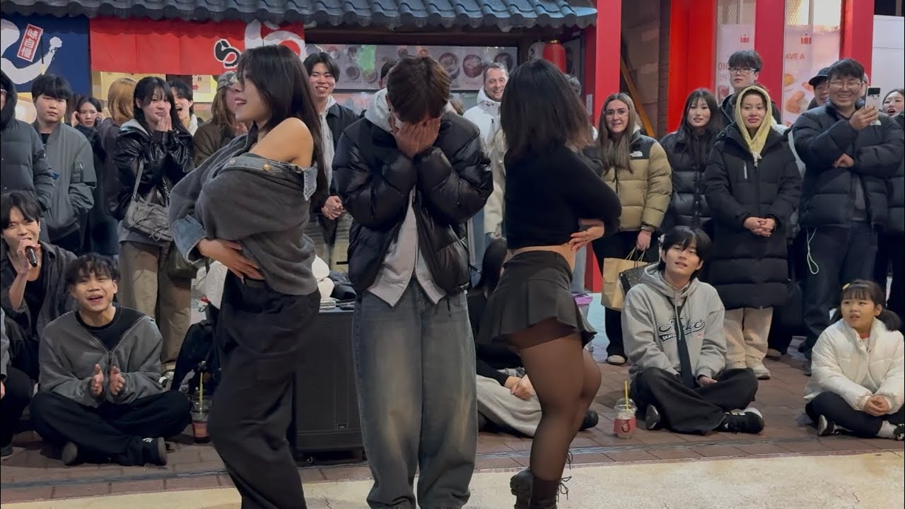 2026 HONGDAE K-POP DUO BUSKING (BEOUR CREW) - [Brown Eyed Girls] Abracadabra (3)