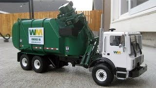 Custom First Gear Garbage Truck - 1:34 Scale Heil Cp Python - 