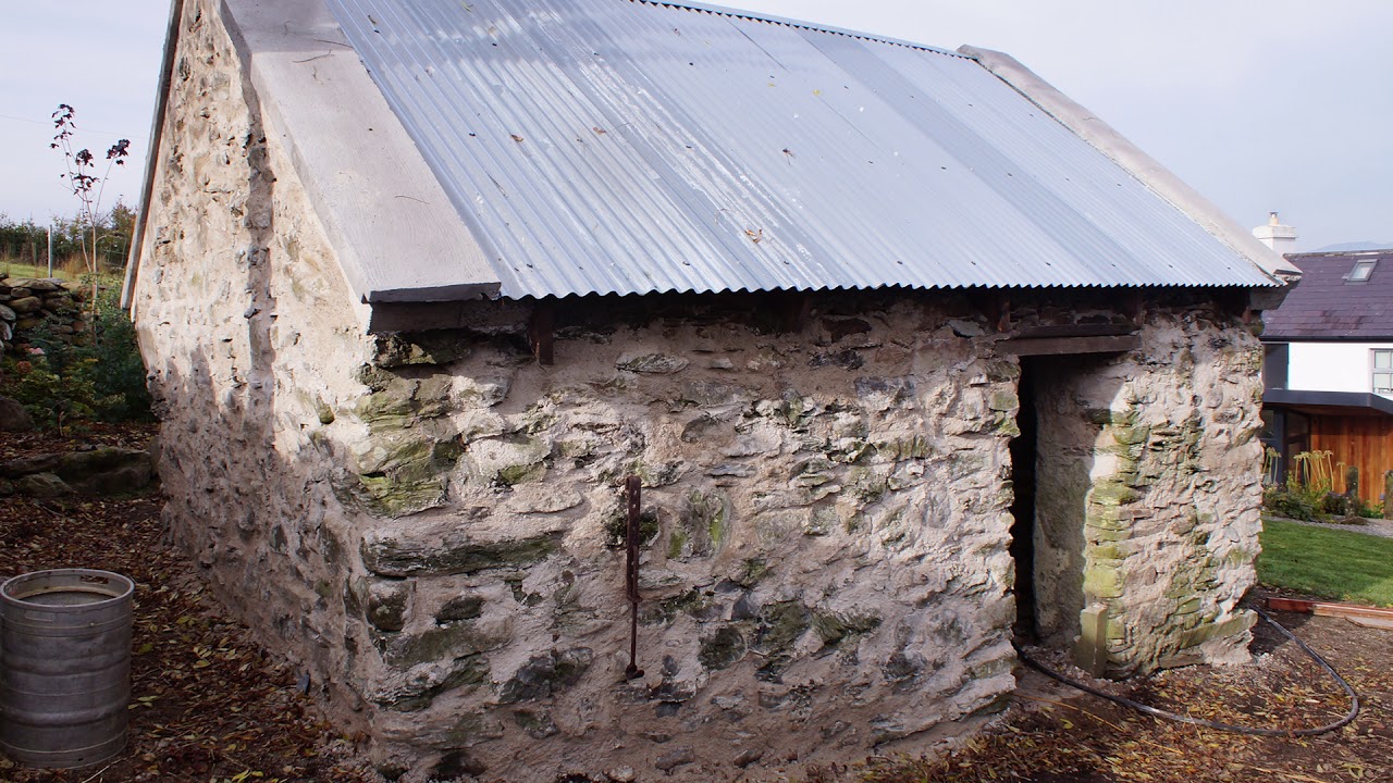 130-year-old farm buildings restored - YouTube
