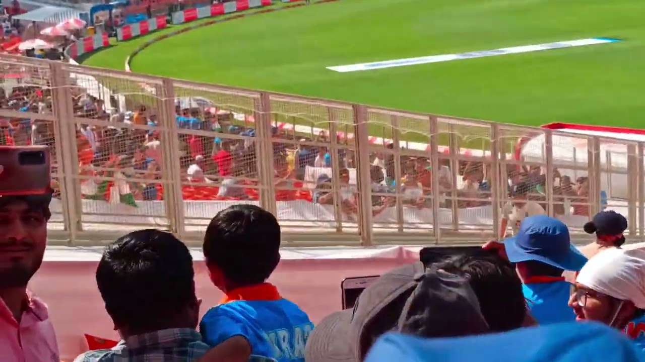 Pastmemories India vs English first test match at motera stadium and now its a narendra modi stadium