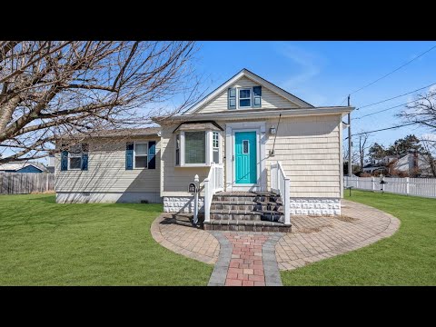 117 Avenue B, West Babylon, NY home video tour
