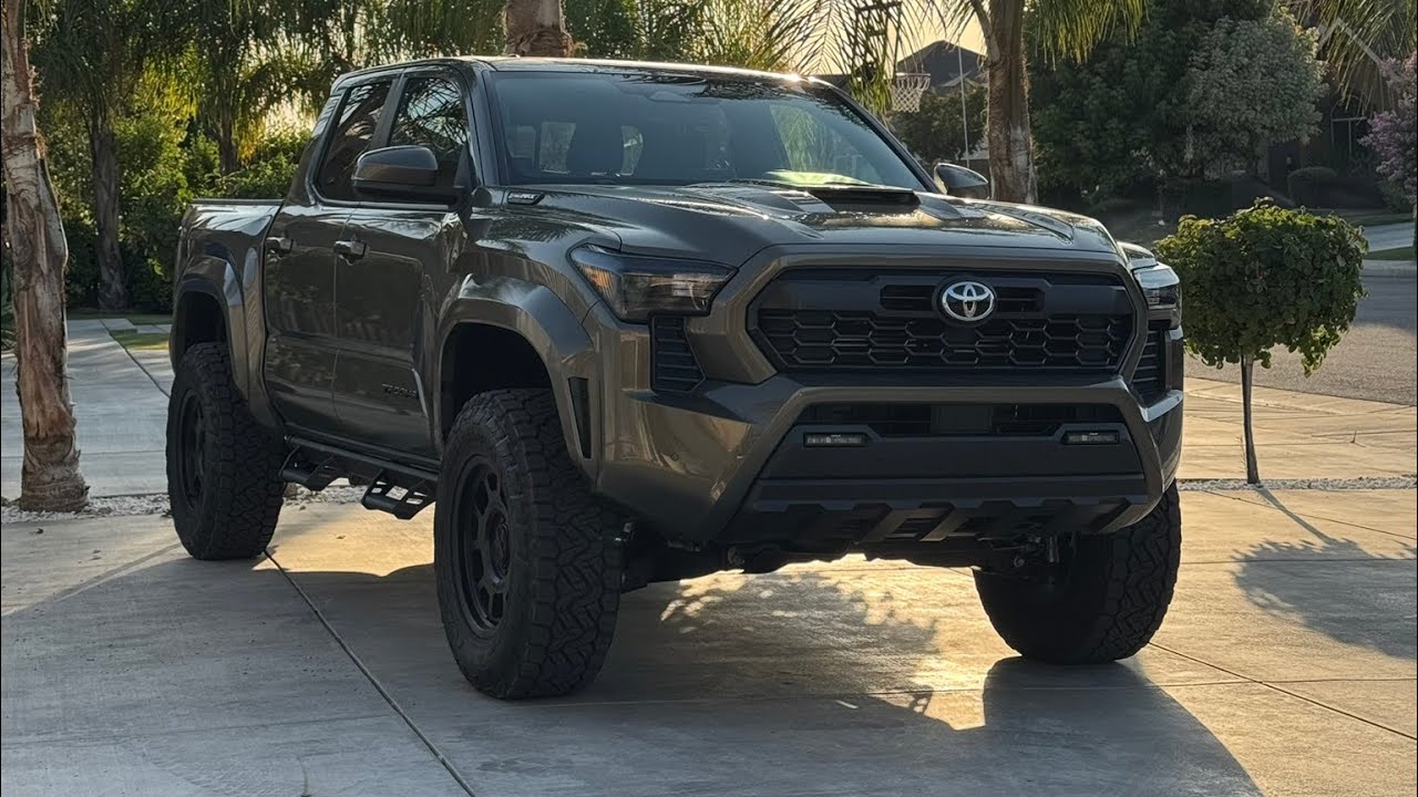 Обзор Toyota Tacoma TRD Sport 2024 года