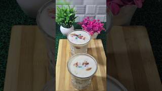 Healthy Banana Shake 💪 Energy Boosting Drink #shorts #bananashake #healthyrecipe #proteinshake #food